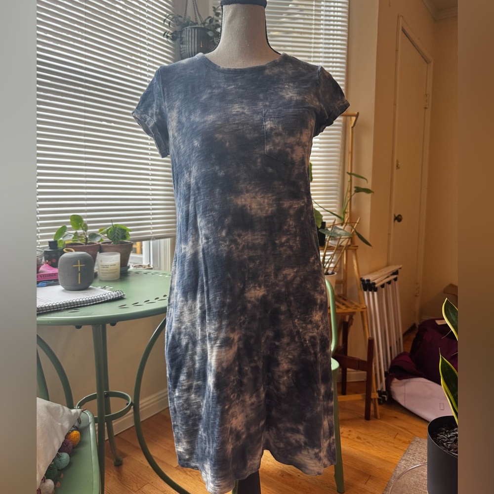 GAP Tie-Dye Dress in Black and White